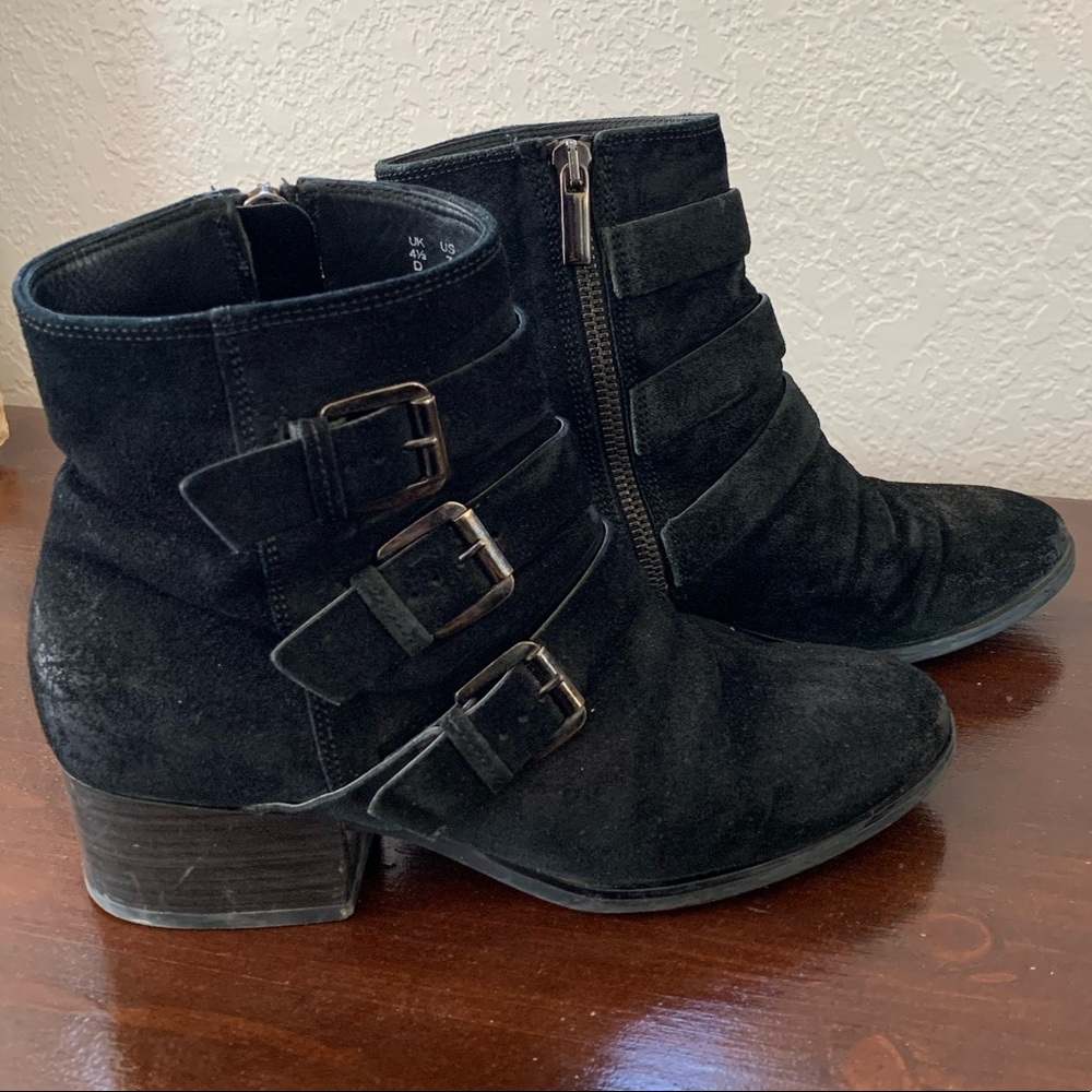 Clarks Heeled Boots-Size 7